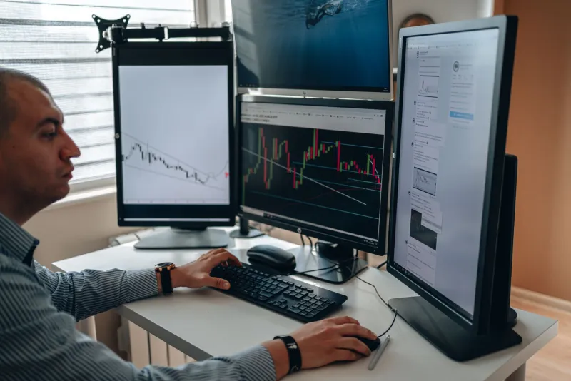 Strength in Numbers: How Elite Crypto Bettors Are Quietly Forming Private Syndicates to Dominate in 2025
